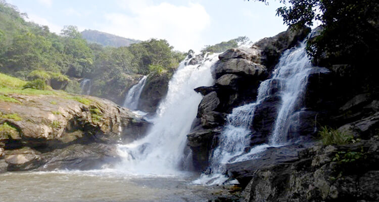 bathing waterfalls munnar